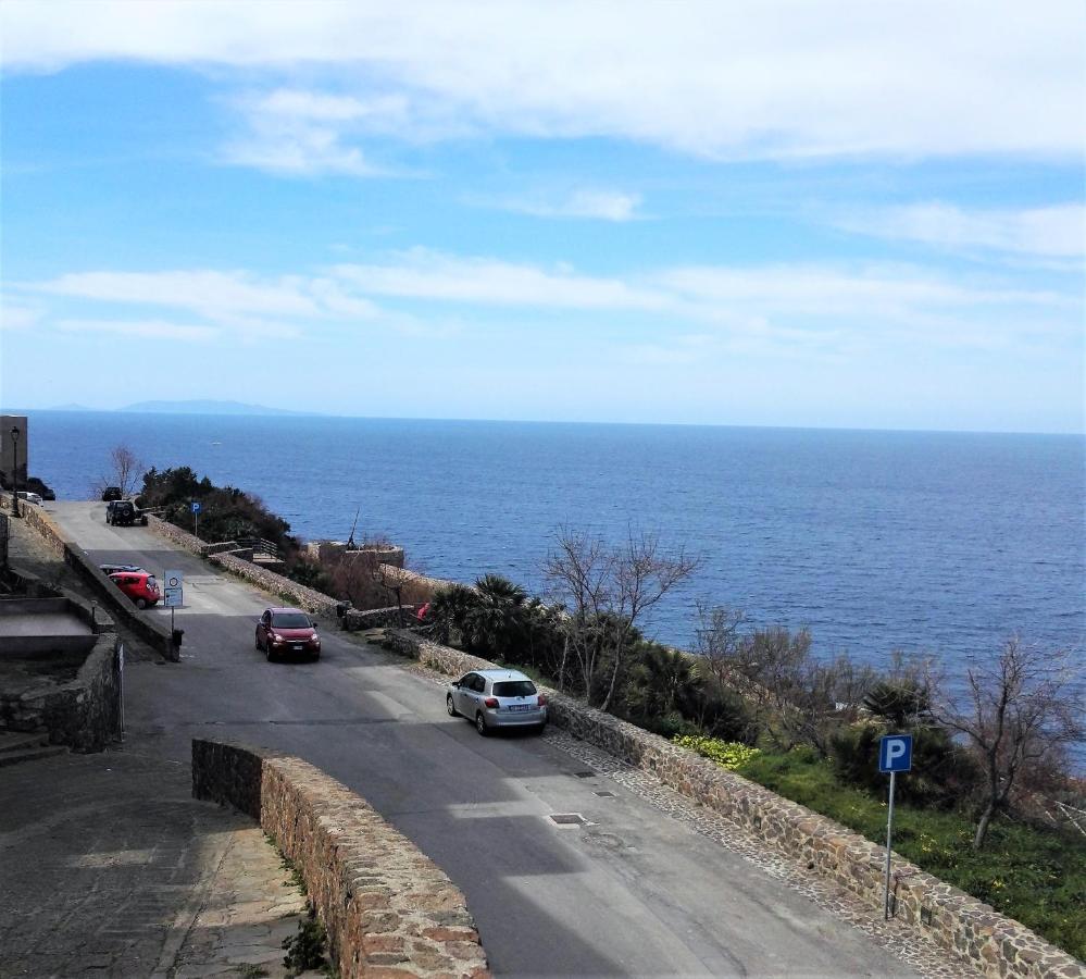 “Cielo E Mare”, Casetta Nel Cuore Del Borgo Antico / “Sky & Sea”, Charming In The Heart Of Old Village Castelsardo Exteriör bild