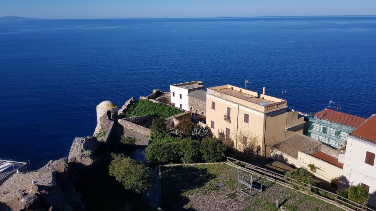 “Cielo E Mare”, Casetta Nel Cuore Del Borgo Antico / “Sky & Sea”, Charming In The Heart Of Old Village Castelsardo Exteriör bild