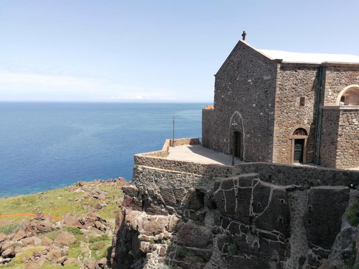 “Cielo E Mare”, Casetta Nel Cuore Del Borgo Antico / “Sky & Sea”, Charming In The Heart Of Old Village Castelsardo Exteriör bild